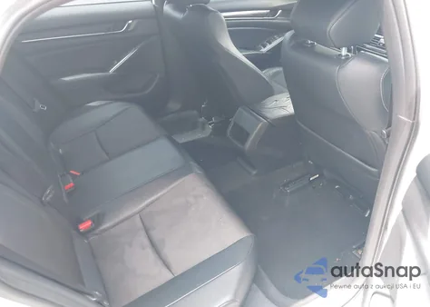 2018 Honda Accord Sport z USA, uszkodzony, nr VIN 1HGCV1F39JA099775